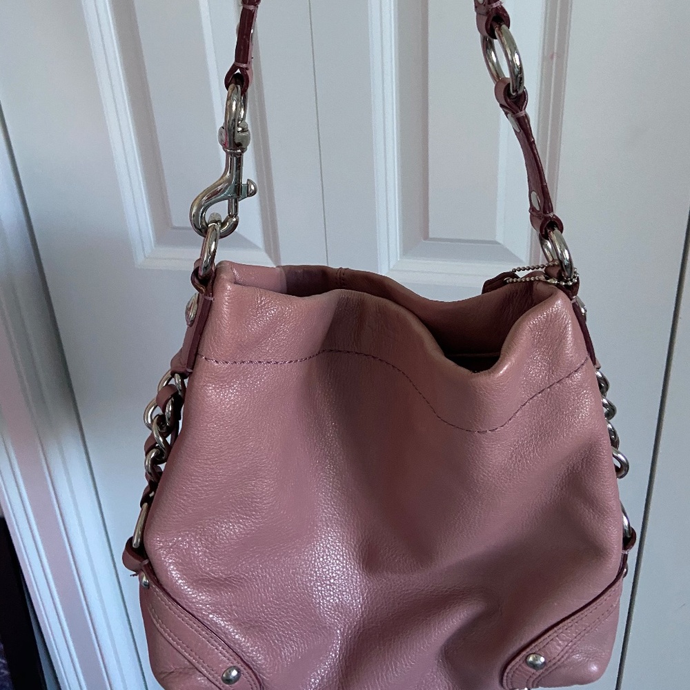 Mauve/pink leather Coach bag